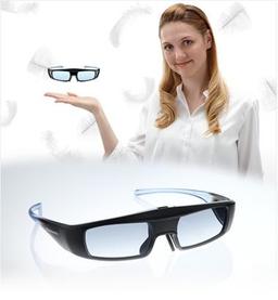Компания Panasonic выпустила самые легкие 3D-очки