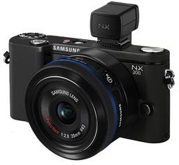 Камера Samsung NX200 получит датчик формата APS-C разрешением 20 Мп
