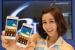 В Южной Корее начались продажи белой версии смартфона Galaxy S II