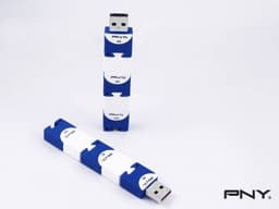 Флэш-накопитель PNY Brick Attaché выполнен в духе детского конструктора