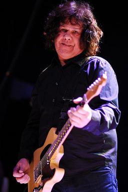 Умер известный рок-музыкант Gary Moore