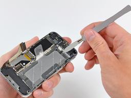Недорогая модель iPhone может лишиться флэш-памяти