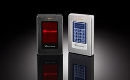 Накопитель Data Locker DL3 оснащен интерфейсом USB 3.0 и сенсорным экраном