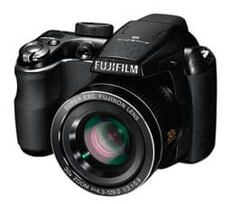 Серия камер Fujifilm с электронными видоискателями пополнилась моделями S3200, S3300, S3400 и S4000