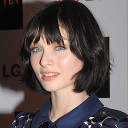 Sophie Ellis-Bextor извинилась за перенос сроков выхода альбома