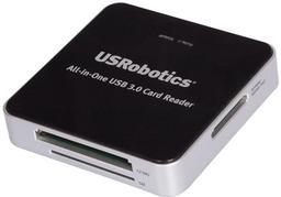 Устройство для работы с картами памяти USRobotics USR8420 имеет два слота формата SD и интерфейс USB 3.0