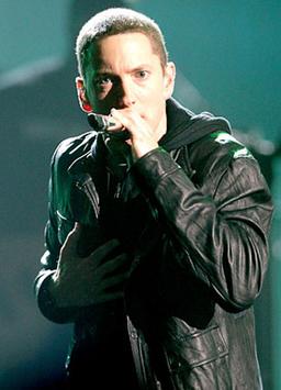 Eminem установил рекорд продаж цифровой версии альбома Recovery