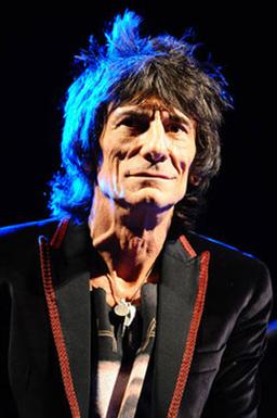 Ronnie Wood получил две награды 2011 Arqiva Commercial Radio Awards
