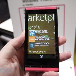 Анонсирован первый в мире смартфон с ОС Windows Phone Mango — Fujitsu Toshiba IS12T