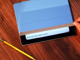 Приложение Evernote Peek для iPad использует магнитную обложку Smart Cover