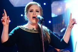 Adele запрещено петь и говорить