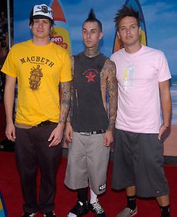 Blink-182 близка к завершению записи нового альбома