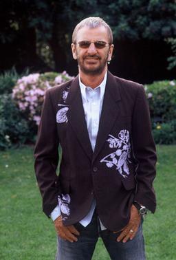 Paul McCartney: Ringo Starr мог получить титул рыцаря в этом году