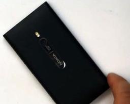Первые изображения смартфона Nokia, работающего под управлением Windows Phone 7