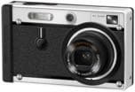 Камера Pentax Optio RS1500 склонна к переодеваниям