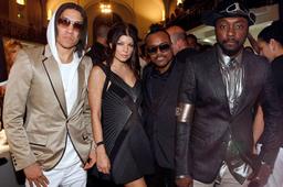 Black Eyed Peas вскоре отправятся в отпуск