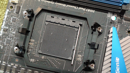 Три материнские платы MSI с процессорным гнездом AM3+ появились в европейских интернет-магазинах
