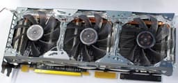 Фото дня: Galaxy GeForce GTX 580 с поддержкой трех мониторов