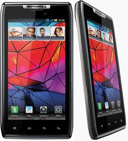 Смартфон Motorola RAZR толщиной 7,1 мм представлен официально, продажи начнутся в ноябре