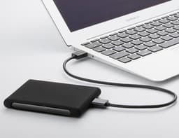 Портативный жесткий диск Freecom Mobile Drive XXS 3.0 оснащен интерфейсом USB 3.0