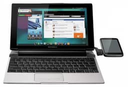 Док-станция Lapdock 100 для смартфонов Motorola представлена официально
