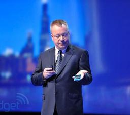 Представлен «первый настоящий смартфон с Windows Phone» — Nokia Lumia 800
