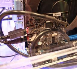 IDF 2011: Системная плата MSI управляется голосом