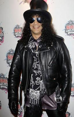 Этой осенью Slash выпустит концертный альбом Made In Stoke 24/7/11