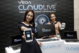 Pantech готовит к выпуску Vega Racer 2 — первый телефон с корпусом из стеклокерамики