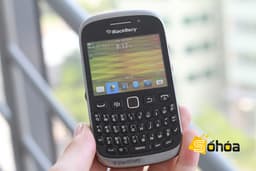 BlackBerry Curve 9320 — еще один бюджетный смартфон RIM