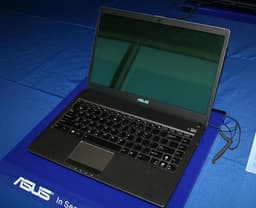 Тонкий и легкий ноутбук ASUS U47 обзаведется процессорами Ivy Bridge