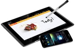 MWC 2012: официально представлено устройство ASUS Padfone, продажи стартуют в апреле