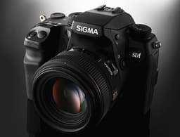 Sigma запускает программу компенсации для владельцев камер SD1