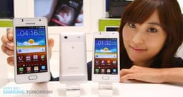 Смартфон Samsung Galaxy M оснащен дисплеем Super AMOLED