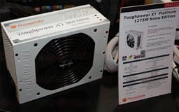 Thermaltake наносит белый камуфляж на блок питания Toughpower XT