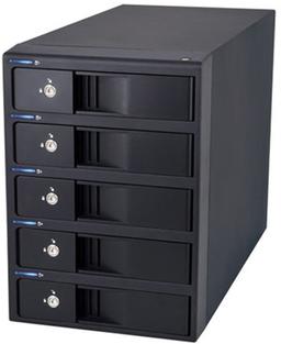 Внешний накопитель Century CRSJ535EU3 поддерживает установку пяти HDD