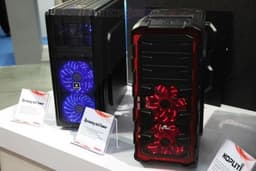Enermax готовит к выпуску два новых корпуса, а также блоки питания Triathlor