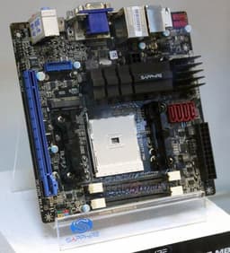 Sapphire Pure Platinum A75T — системная плата для процессоров AMD Trinity типоразмера Mini-ITX