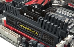 Объем набора модулей памяти Corsair Vengeance DDR3-1600 равен 16 ГБ