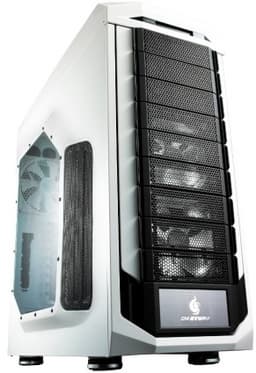 CM Storm Stryker: белоснежный корпус категории full tower