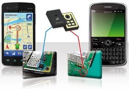 Для уменьшения габаритов и повышения прочности STMicroelectronics упаковывает MEMS-микрофоны в пластиковые корпуса