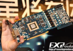 Фото дня: 3D-карта Galaxy GeForce GTX 680 с 4 ГБ памяти и заводским разгоном