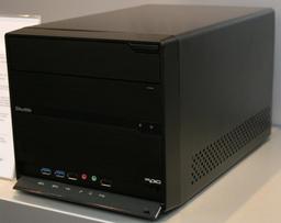В основе barebone-комплекта Shuttle XPC SZ77R5 лежит системная плата на чипсете Intel Z77