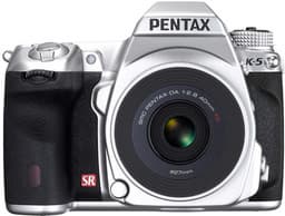 Pentax выпустит 1500 комплектов из серебристых камер PENTAX K-5 и объективов smc PENTAX-DA 40mm F2.8 XS