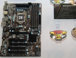CeBIT: фоторепортаж со стенда ASRock – часть вторая