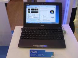 Нетбук ASUS Eee PC 1025C доступен для покупки на Amazon
