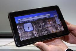 GIGABYTE показала на CeBIT 2012 планшет S700 под управлением Android 2.3