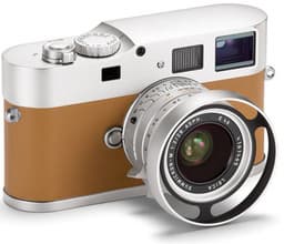 Наборы Leica M9-P Edition Hermès с отделанными телячьей кожей и серебром камерами Leica M9-P стоят $25000 и $50000