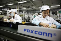 Компания Foxconn подтвердила, что на ее китайской фабрике работали несовершеннолетние