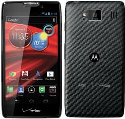 Смартфон Motorola DROID RAZR MAXX HD комплектуется батареей емкостью 3300 мА∙ч